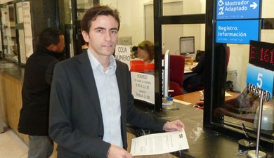 El PSOE solicita por escrito que el Alcalde reciba a Amparo 
