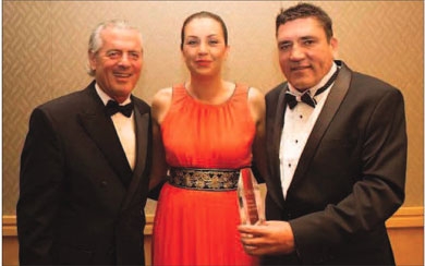 La empresa Mikeli, galardonada con el “Premio Nacional El Suplemento 2016”