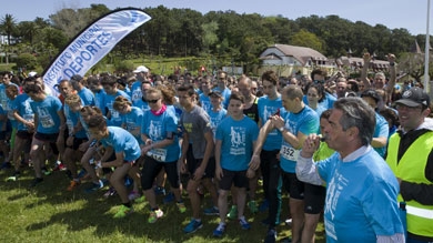 Más de 1000 corredores en la carrera solidaria de lucha contra el cáncer infantil