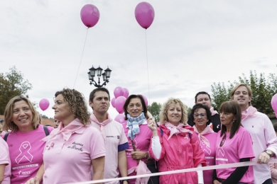 3.000 participantes en la Marcha Solidaria contra el cancer de mama