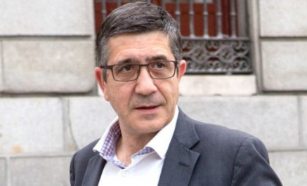 Patxi López frena las aspiraciones de Sánchez: anuncia su candidatra a la Secretaría General del PSOE