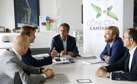 Másmovil pide a Martín integrarse en el programa Conecta Cantabria