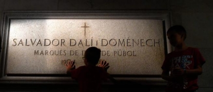 Todo listo para la exhumacion de Dalí por una supuesta paternidad