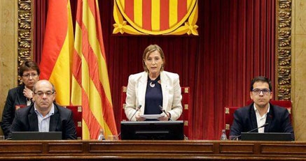 Cataluña rendida a la legalidad: Forcadel asume la disolución del Parlament