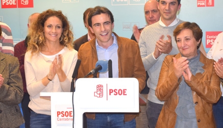 Pedro Casares noquea en las internas del PSOE a Ramón Ruiz, candidato de Díaz Tezanos