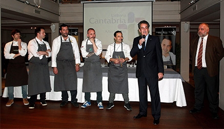 "Cantabria se encuentra en la cúspide de la gastronomía nacional", dice el consejero Martín