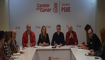 Zuloaga pide a Rajoy que "pague lo que debe" a Cantabria