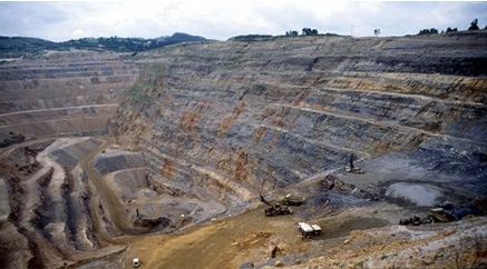 Las empresas que quieren explotar la mina de zinc explicarán sus proyectos en Torrelavega