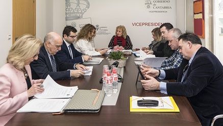 La aportación del Gobierno de Cantabria a la UNED superará los 366.000 euros
