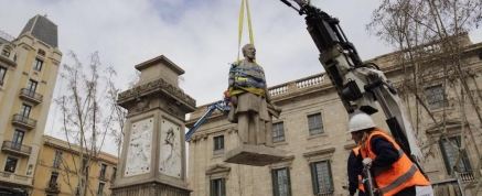 Barcelona rechaza que Cantabria y Comillas "adopten" la estatua de Antonio López