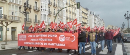 UGT y CCOO se movilizan mañana en Cantabria por mejoras salariales y laborales ante la sede de la CEOE-Cepyme