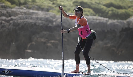Ana Baizán y Jurgi Zulaika, vencedores del Campeonato de España de SUP en Noja