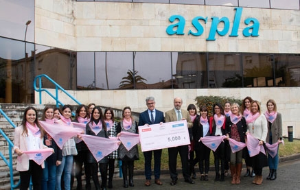 Aspla dona 5.000 euros al IBBTEC para apoyar la investigación sobre cáncer de mama