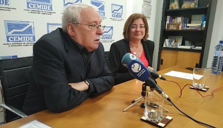 Leguina partidario de facilitar la doble nacionalidad a los latinoamericanos inmigrantes para paliar el déficit demográfico
