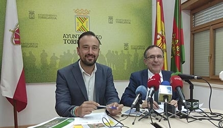 Acuerdo entre PRC y PSOE en Torrelavega, tras lograr Cruz Viadero la concejalía de Obras