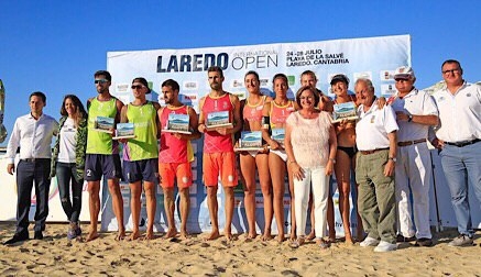 Paula Soria y Belén Carro y Javier y Vicente Monfort vencen en el Laredo International Open