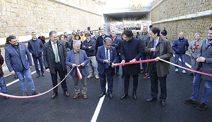 Abierto a la circulación el nuevo vial de acceso al polígono industrial de Morero desde la glorieta del Crucero de Boo