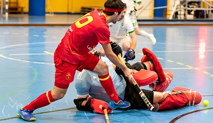 España gana el Eurohockey III y asciende de categoría