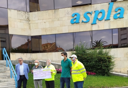Donación de casi 5.000 euros de los empleados de ASPLA al Banco de Alimentos
