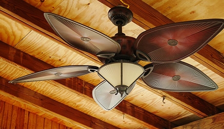 Pasos para instalar correctamente un ventilador en techos bajos o altos