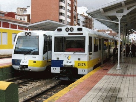 ADIF cierra las estaciones de Treceño y Unquera, decisión que podría generar retrasos en la línea