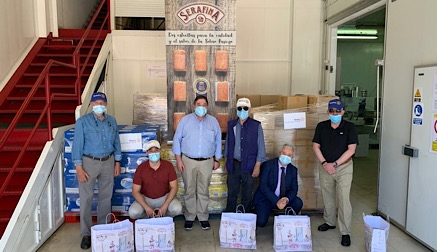 El Rotary Club de Camargo dona, en colaboración con Serafina, 2.500 kilos de comida y 1600 litros de leche