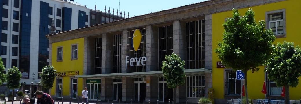 Drástico recorte de trenes desde Santander con Madrid, Bilbao y Oviedo de RENFE y FEVE