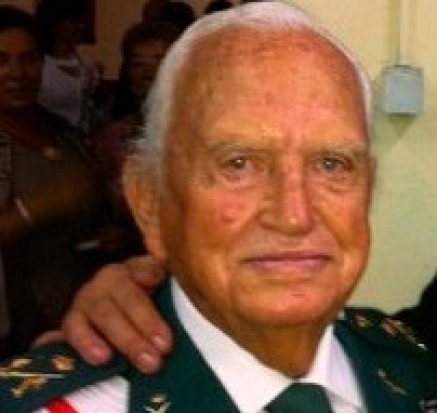 Enterrado en Ciriego el que fuera subdirector de la Guardia Civil, general Francisco Javier Cereceda