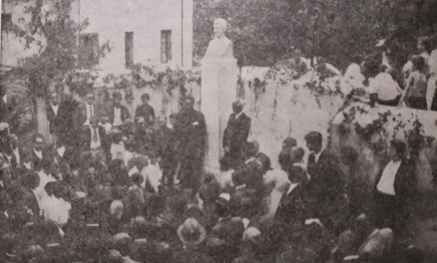 85 años del busto de la Torrelavega bolística a Telesforo Mallavia