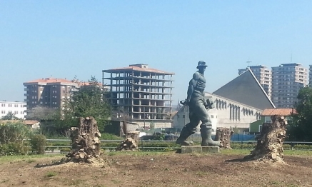 Torrelavega y su edificio fantasma, camino de los cincuenta años