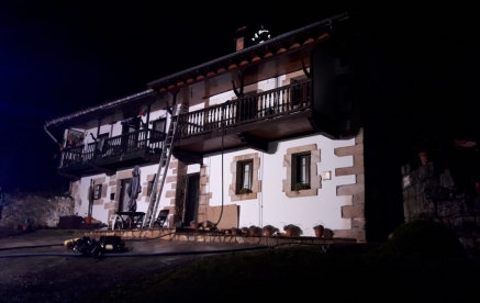 Extinguido un incendio en una vivienda de Vega de Villafufre