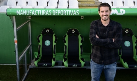 Solabarrieta, cuando era jugador del Eibar, firmó un manifiesto en apoyo de presos etarras