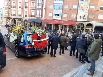 Emotivo funeral en la Virgen Grande por Justo Echevarría Laguillo