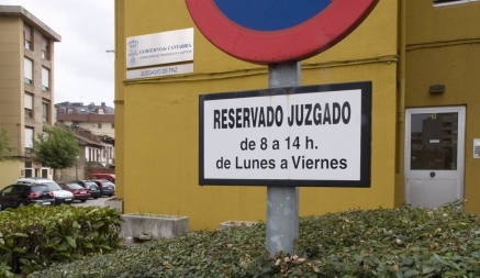 Camargo estudia nuevas ubicaciones para el juzgado de Paz con el apoyo del Gobierno de Cantabria