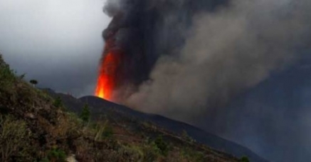 Sánchez anuncia la declaración de zona catastrófica para la isla de La Palma: llegarán ayudas inmediatas