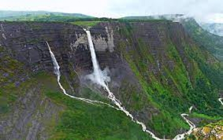 Ruta cultural de Bisalia al Valle de Losa y Cascada del Nervión