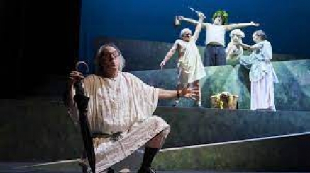 Vuelve Els Joglars a Teatro Casyc con la obra "¡Que viene Aristófanes!"