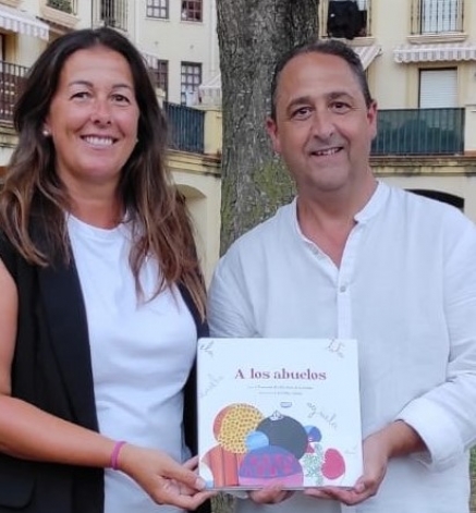 "A los abuelos", nuevo libro del escritor cayonés Fernando del Río Ruiz de la Prada