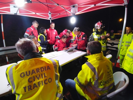 Cantabria prueba su respuesta ante un accidente de mercancías peligrosas en el túnel de Somaconcha
