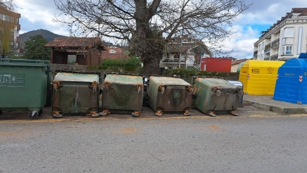 Reparadas ocho estaciones de contenedores soterrados en Sarón y La Penilla incluidas en el Plan de Mantenimiento municipal