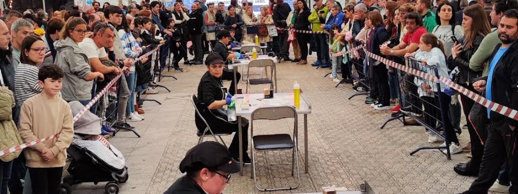 Miles de personas disfrutan de la Feria de la Anchoa de Santoña