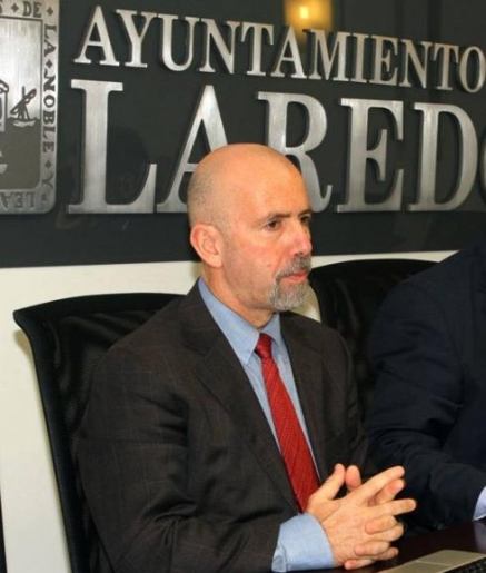 Ramón Arenas ofrece un pacto "con luz y taquígrafos" para gobernar Laredo