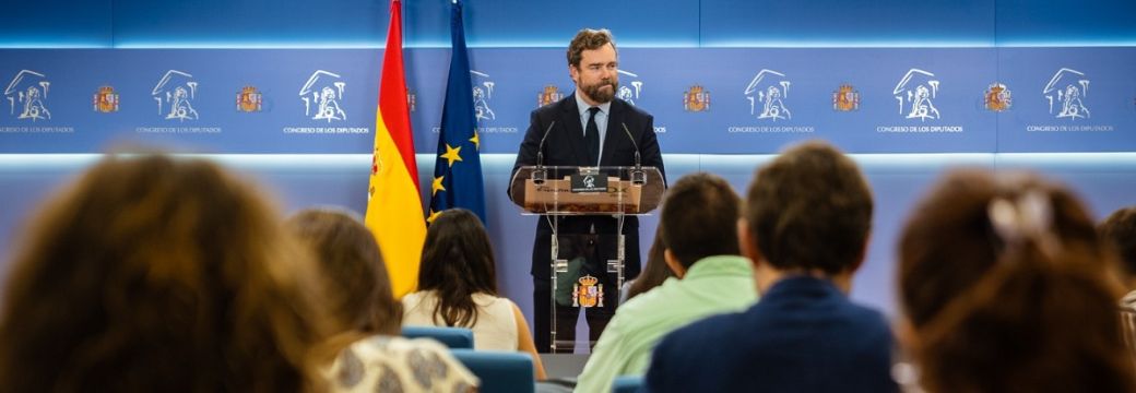Espinosa de los Monteros: ‘Permanezco en VOX; estoy a disposición del partido para lo que necesiten’