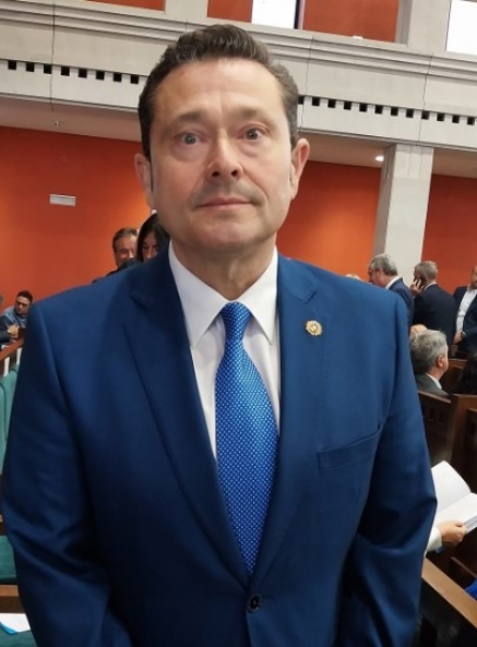 VOX denuncia el abuso de la mayoría absoluta del PP para evitar comisiones de investigación en el Ayuntamiento de Santander