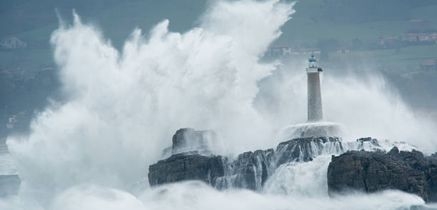 Olas gigantes en Cantabria