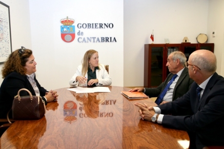 El Consejo de Gobierno aprobará este jueves el decreto de fusión de los colegios profesionales de Economistas y de Titulados Mercantiles