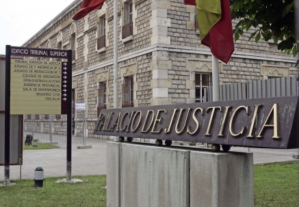 Condenado a dos años de prisión por abusar en repetidas ocasiones de su hija menor de edad