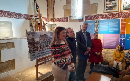 Un sello dedicado a La Vijanera de Silió abre la nueve serie Fiestas de Interés Turístico Nacional