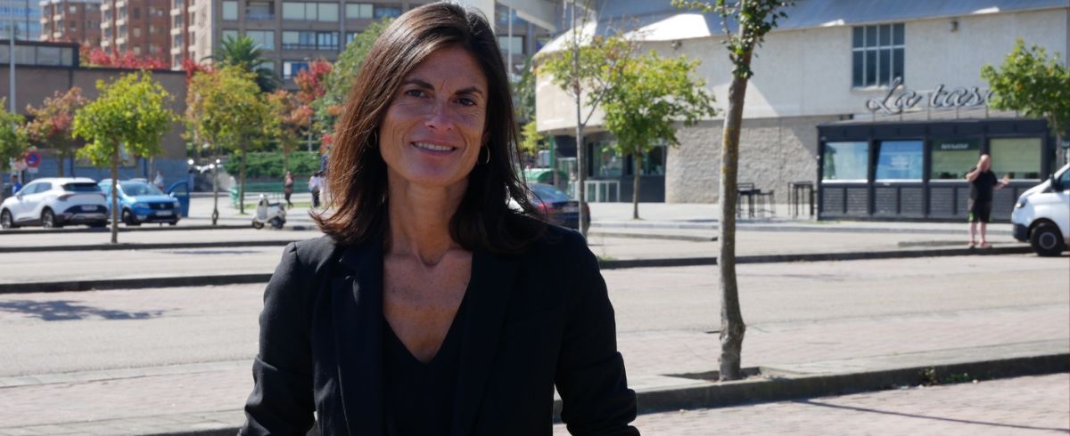 Laura Velasco, ratificada como presidenta de VOX en Cantabria con el respaldo de Abascal y Garriga